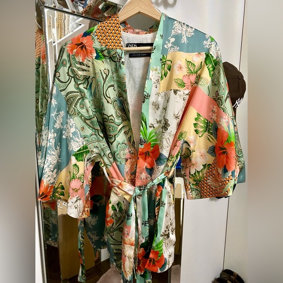 ZARA printed belted kimono *BLOGGER FAVE* - Picture 7 of 12